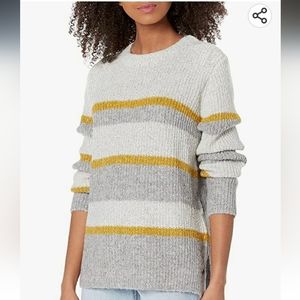 NWOT Roxy Winter River Sweater, M